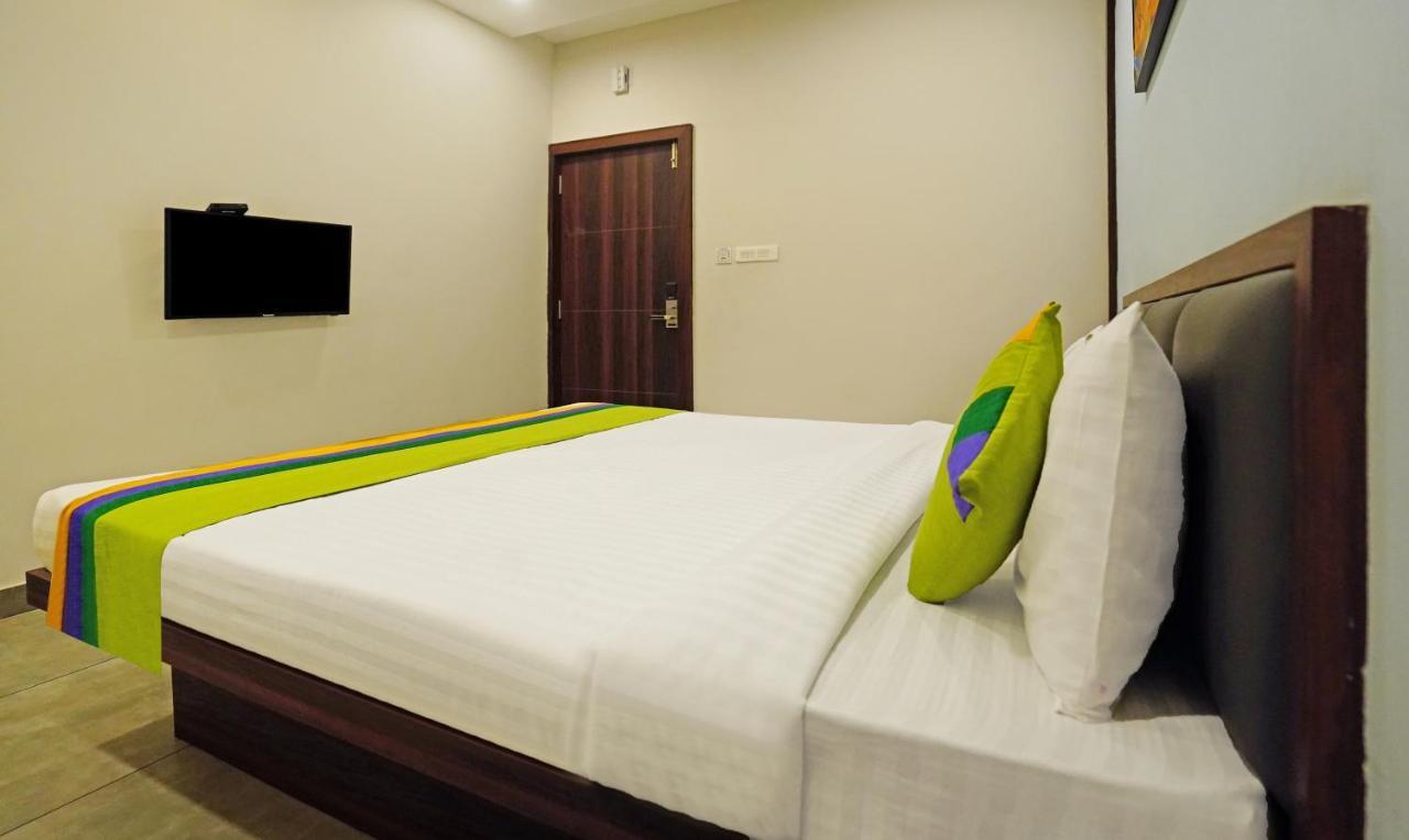 Treebo Lazystay Grand Patia Бхубанешвара Экстерьер фото